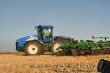 New Holland TJ425_06.jpg