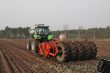 Deutz Agrotron TTV 630 mit Farmax Tiefspatenfräse_04.jpg