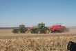 John Deere 8530 mit Pressen.jpg