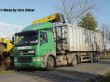Truck wird von Maus beladen